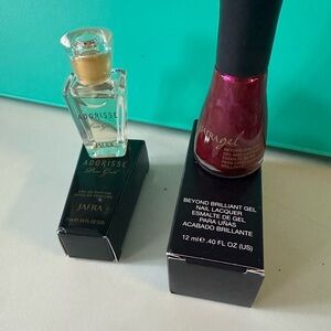 Jafra Mini Adorisse Perfume and Nail Lacquer color date night red